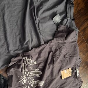 Zaful Gray and Black Short Sleeve Tees